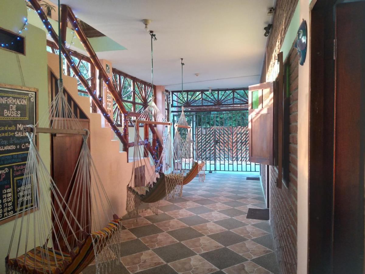Hostal Casa Taisha Montañita Exteriör bild