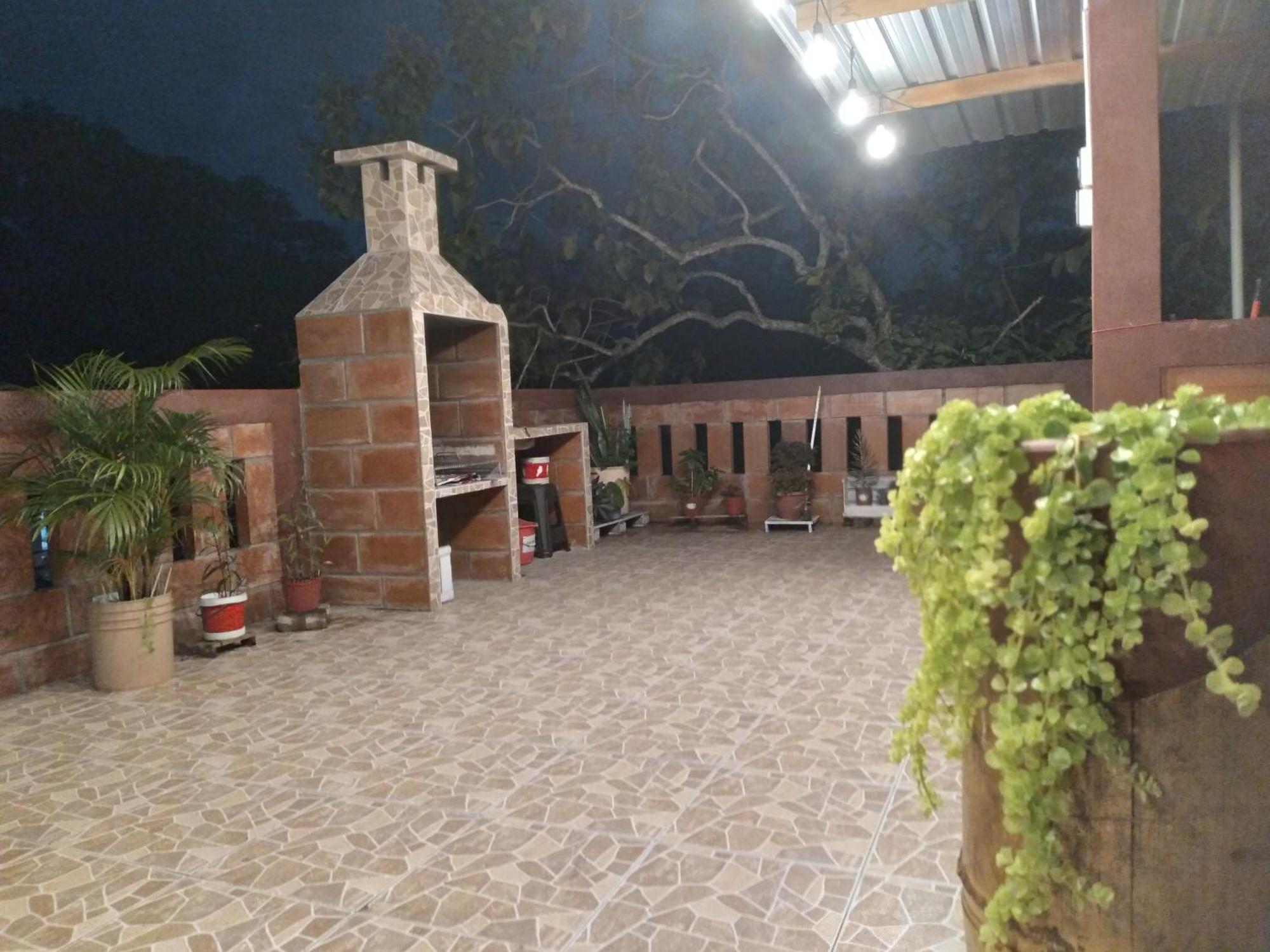 Hostal Casa Taisha Montañita Exteriör bild