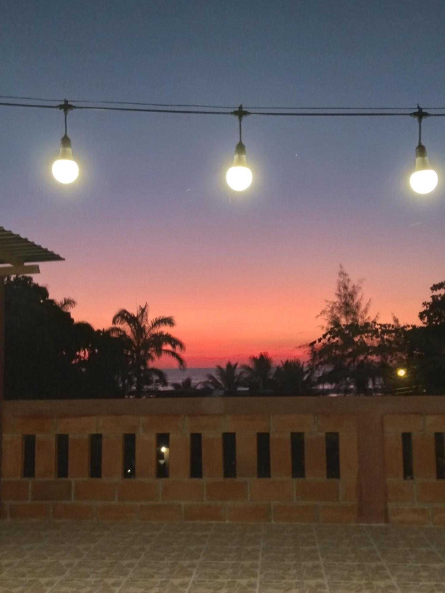 Hostal Casa Taisha Montañita Exteriör bild