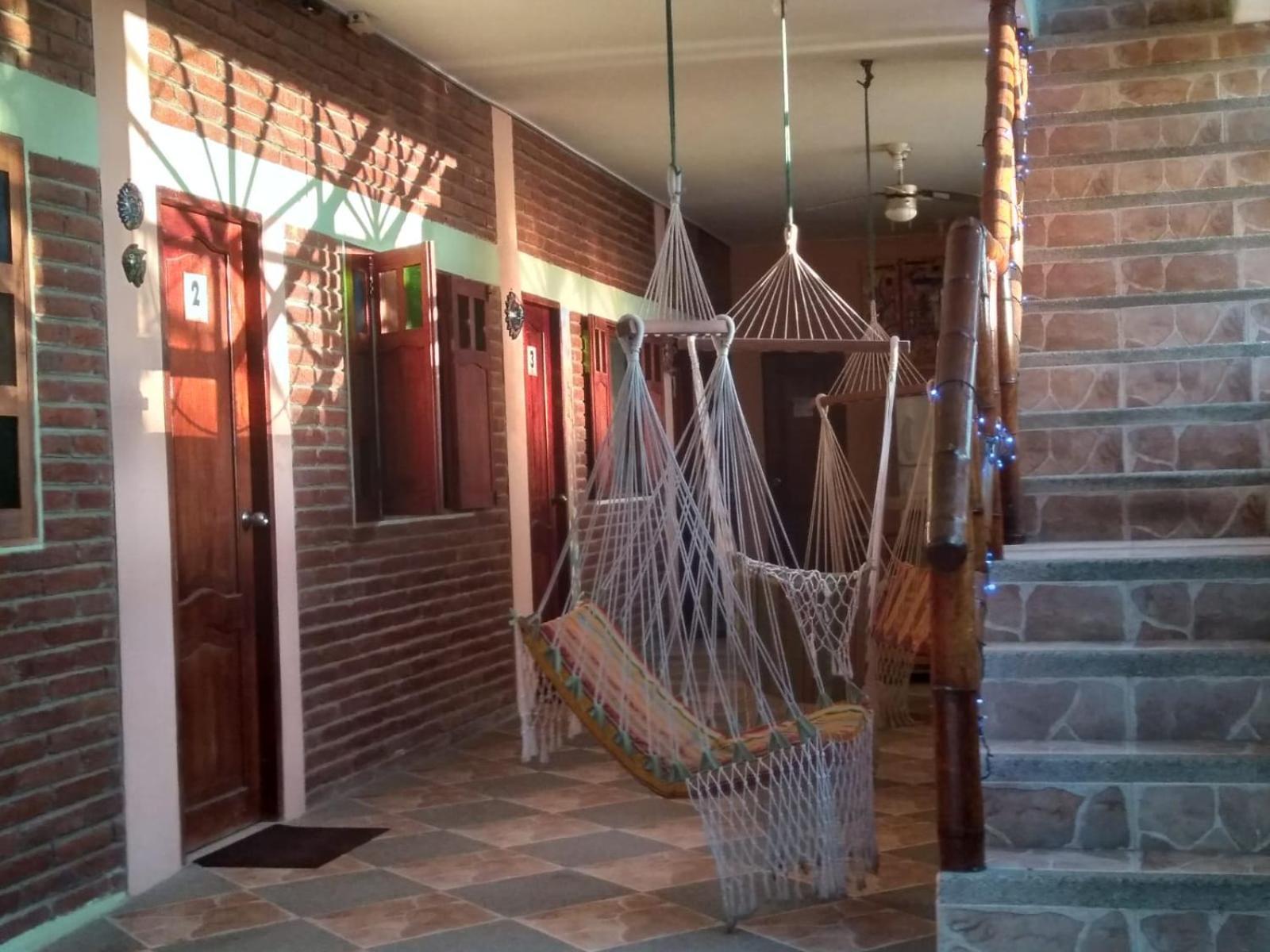 Hostal Casa Taisha Montañita Exteriör bild