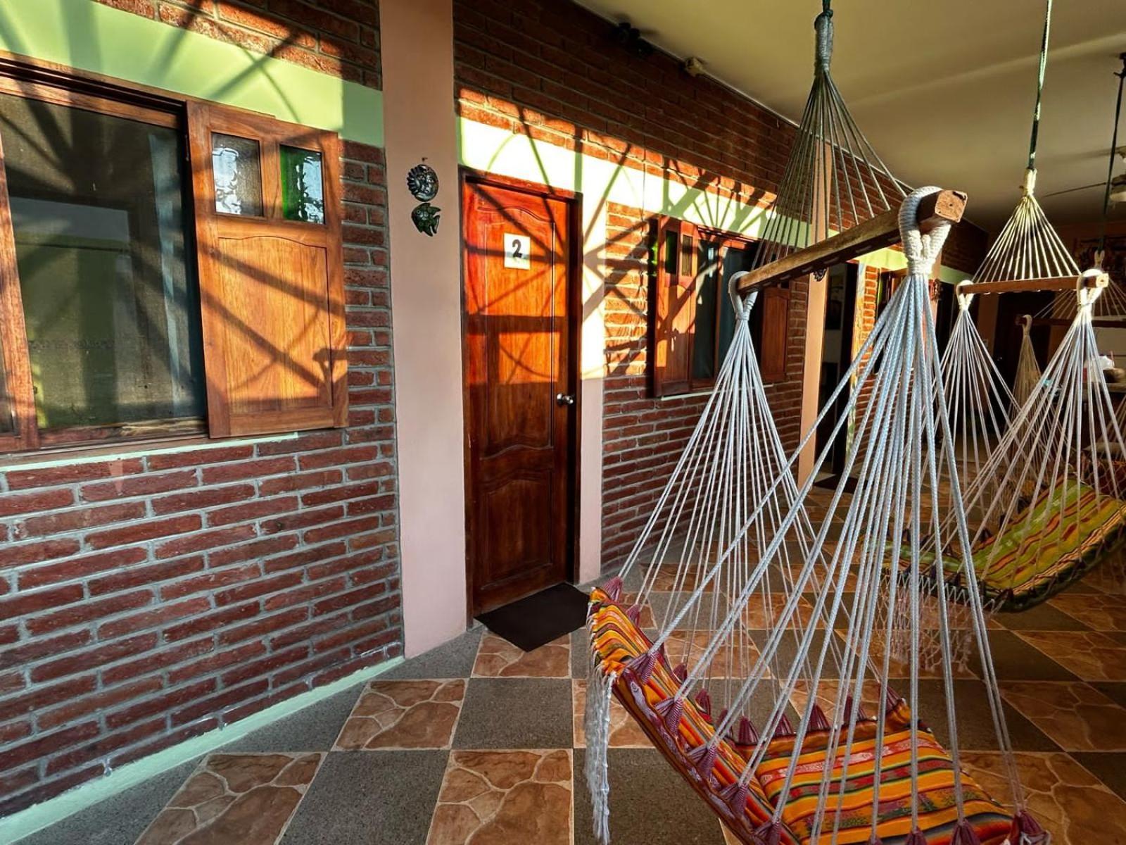 Hostal Casa Taisha Montañita Exteriör bild